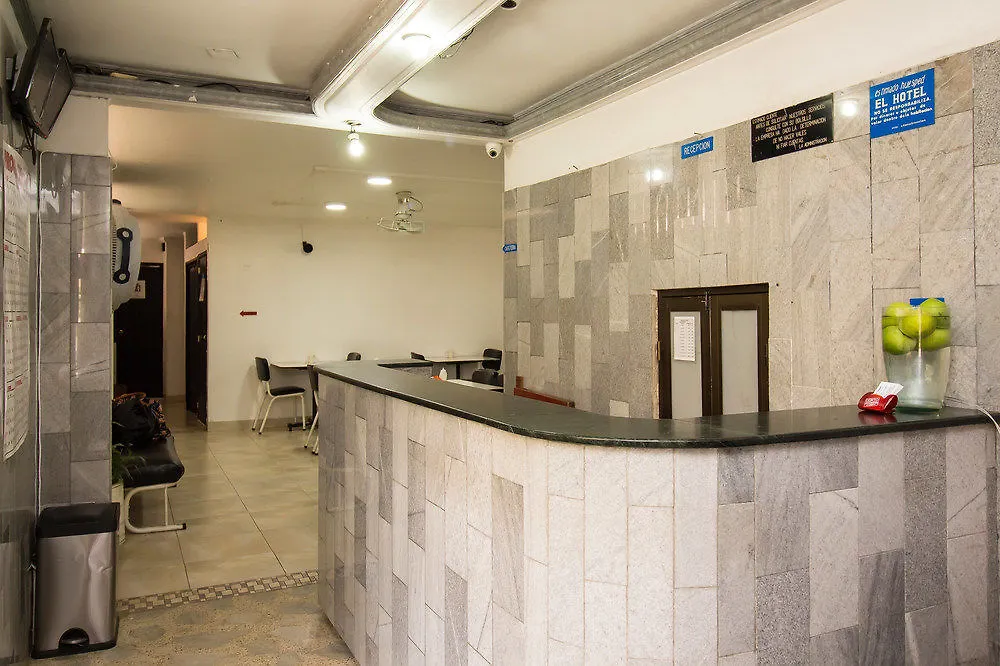 Hotel Tone Cali 2*,