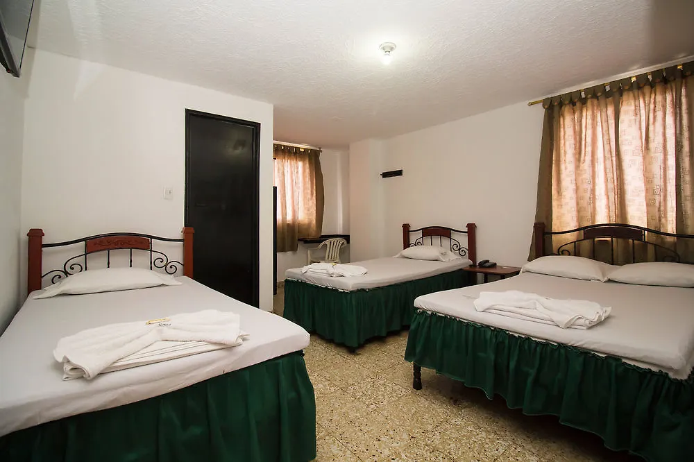Hotel Tone Cali 2*,  Colombia