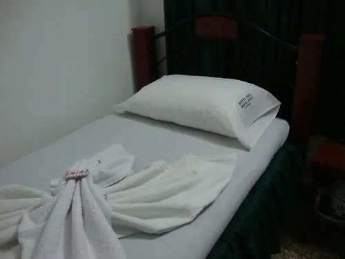 Hotel Tone Cali